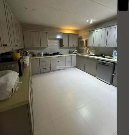6 bedroom villa in Al Aridh 2