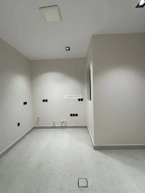 3 bedroom floor in As Suwaidi 10