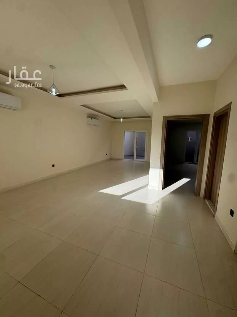 5 bedroom villa in Al Falah 6