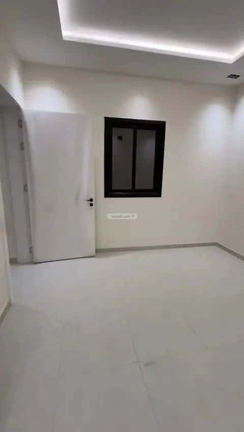 شقة 2 غرف في الرمال 5