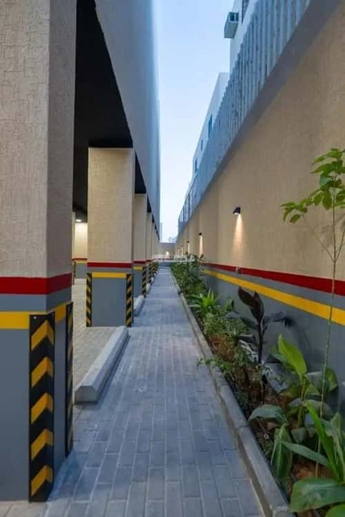 4 bedroom apartment in Dhahrat Laban 5