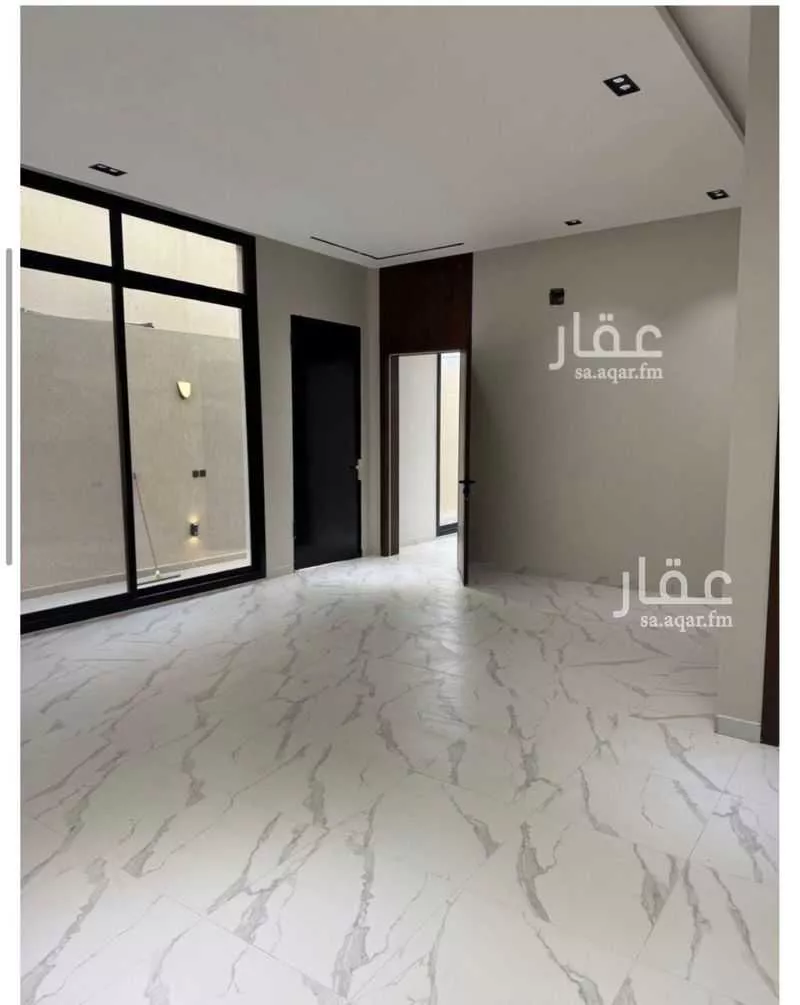 5 bedroom floor in Al Khaleej 3