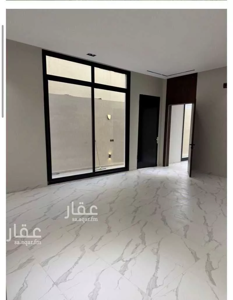 5 bedroom floor in Al Khaleej 5