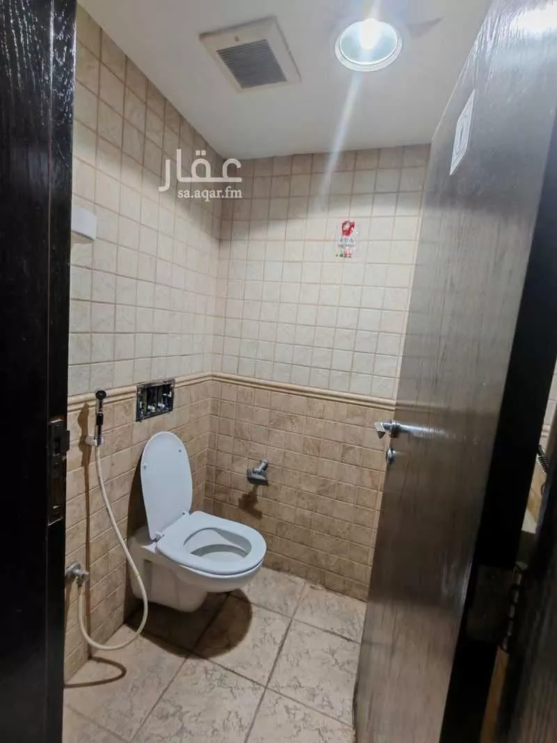 مكتب 625 م² في الملز 3
