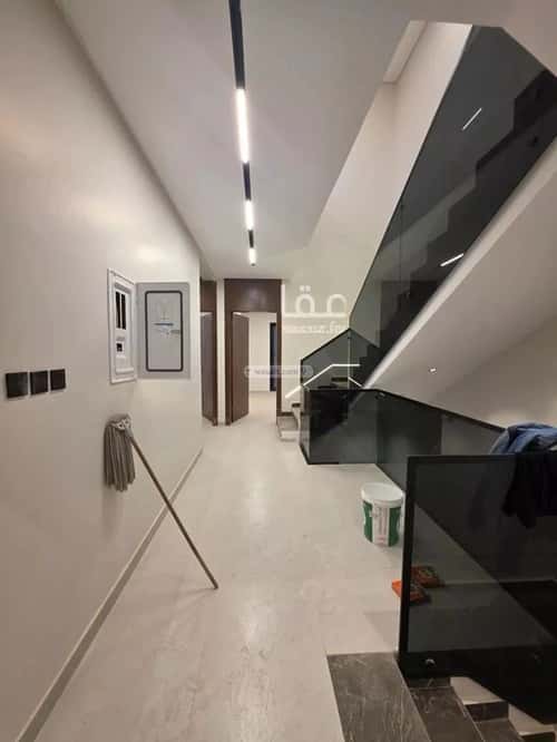 5 bedroom villa in Al Awali 9