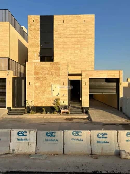 10 bedroom villa in Al Awali 3