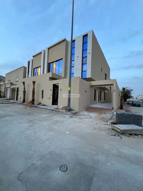 6 bedroom villa in Al Hazm 9
