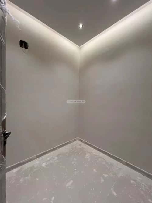 6 bedroom villa in Al Hazm 2