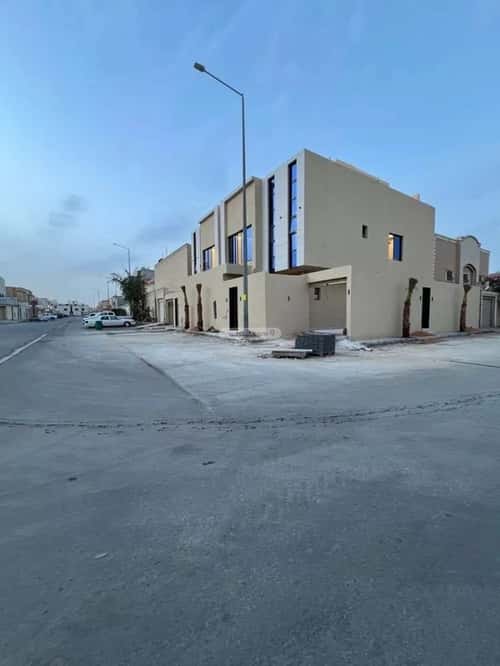 6 bedroom villa in Al Hazm 8