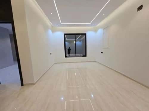 5 bedroom villa in Al Uraija Al Gharbi 5