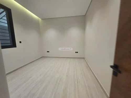 6 bedroom villa in Dhahrat Laban 5