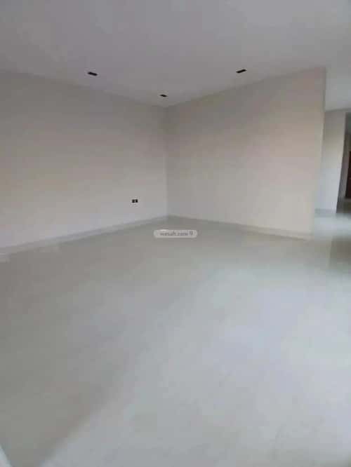 4 bedroom villa in Al Mahdiyyah 9