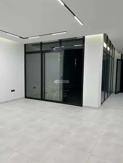 3 bedroom floor in Al Aridh 1