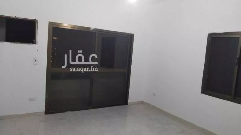 شقة 1 غرف في الروضة 11