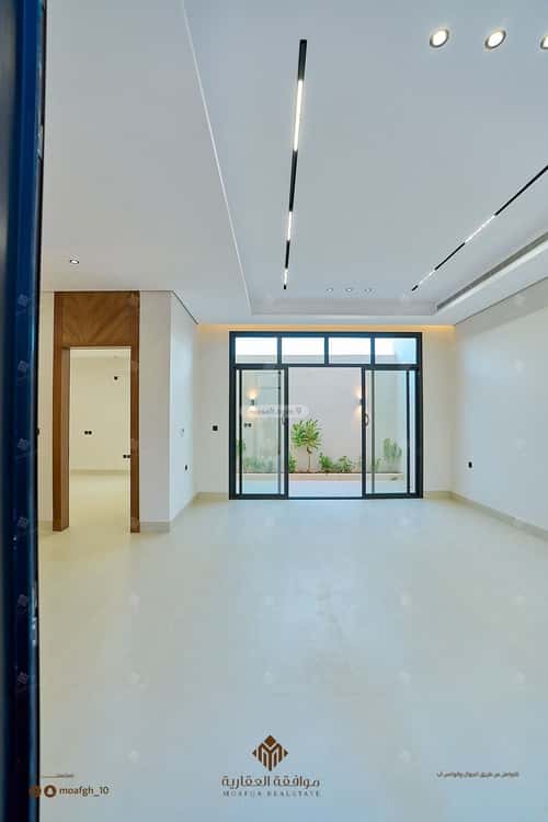 5 bedroom villa in Al Mahdiyyah 4