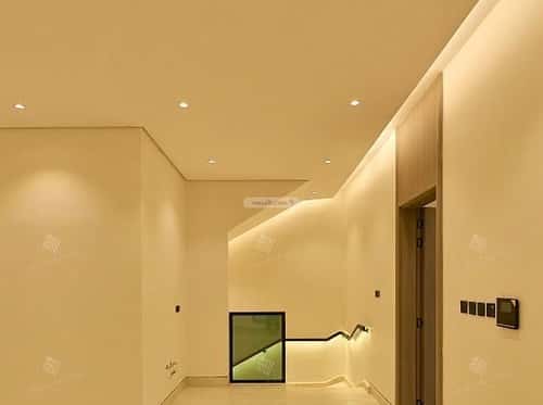 5 bedroom villa in Al Mahdiyyah 3