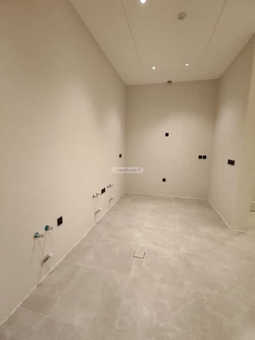 3 bedroom apartment in Al Yarmouk 2