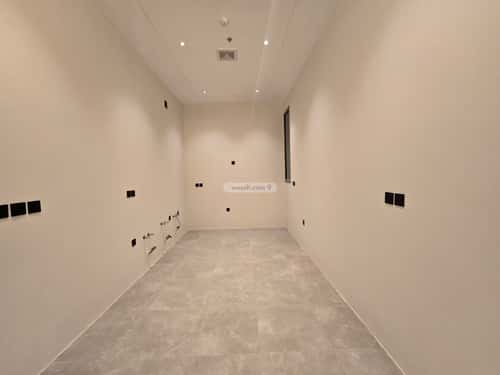 4 bedroom apartment in Al Yarmouk 5