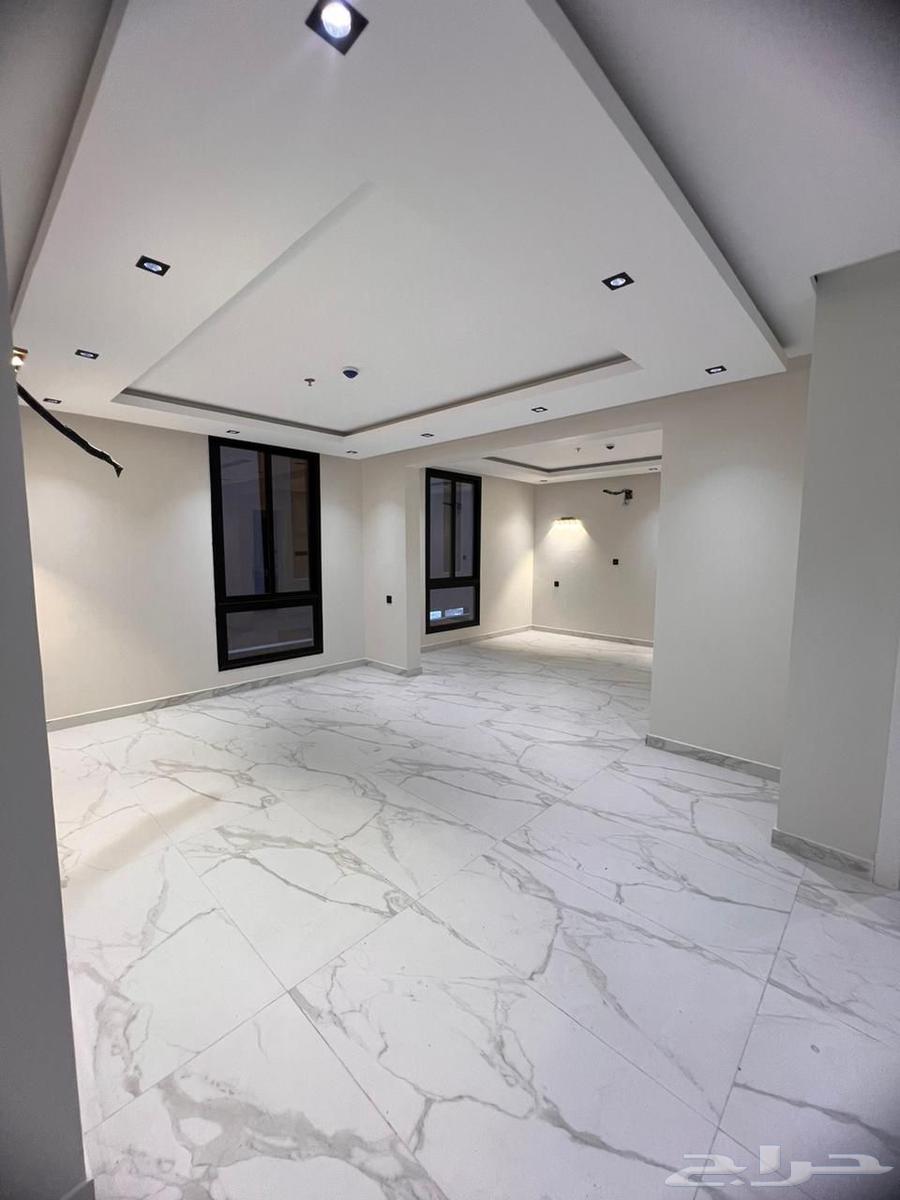 4 bedroom apartment in Al Hamra 12
