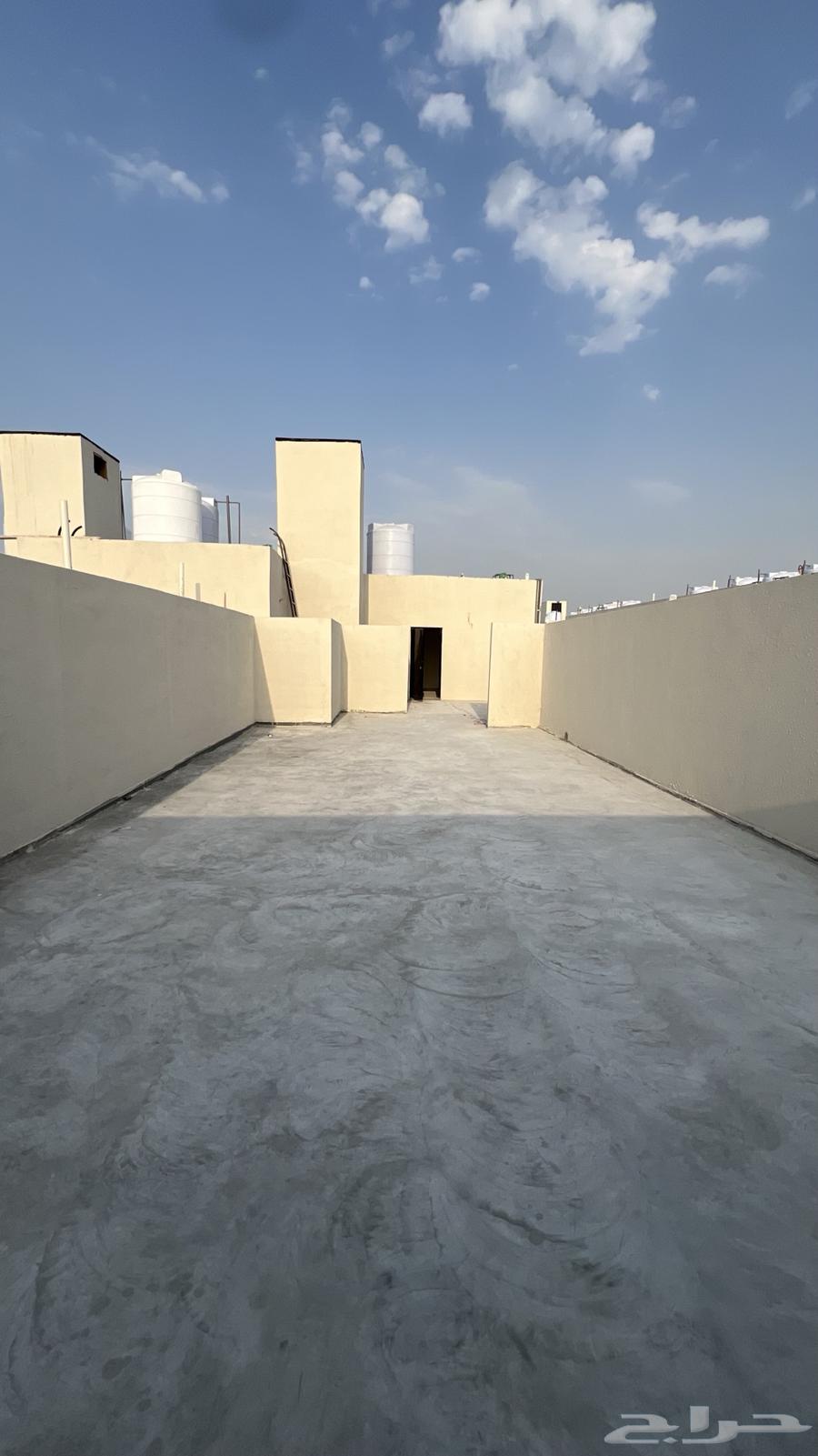 4 bedroom apartment in Al Rawdah 3