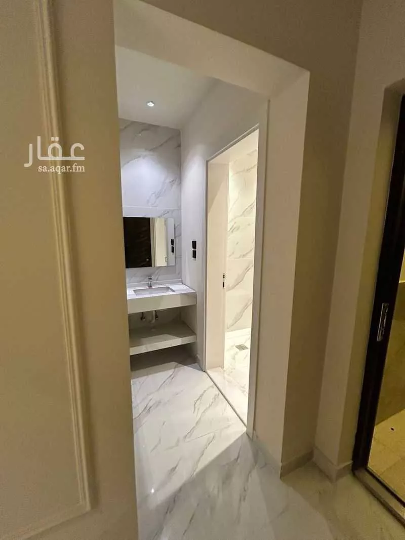 شقة 5 غرف في طيبة 6