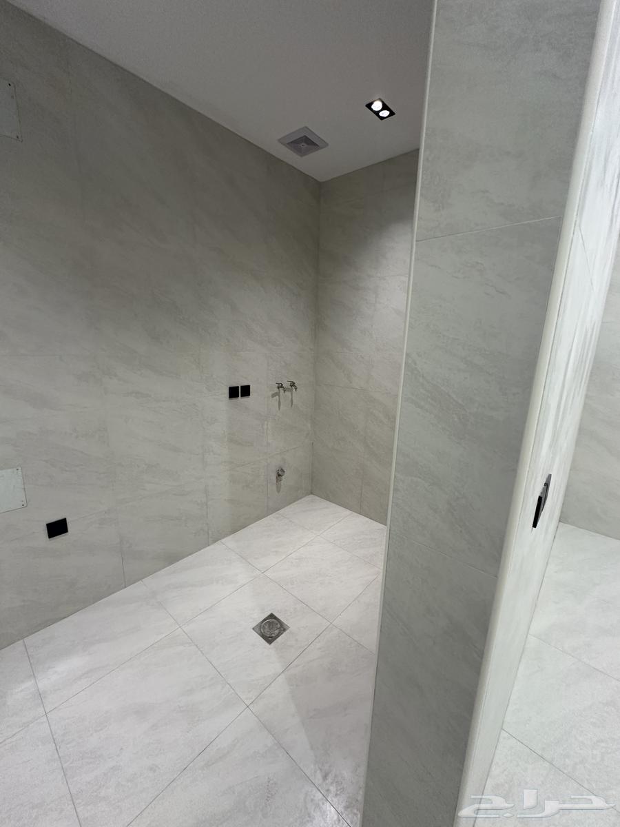 6 bedroom apartment in Al Manar, Eastern Province 13