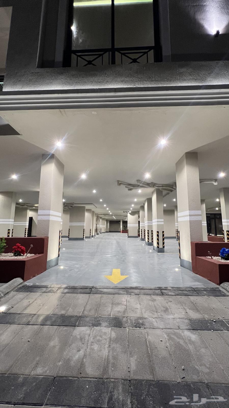 5 bedroom apartment in Al Hamra 3