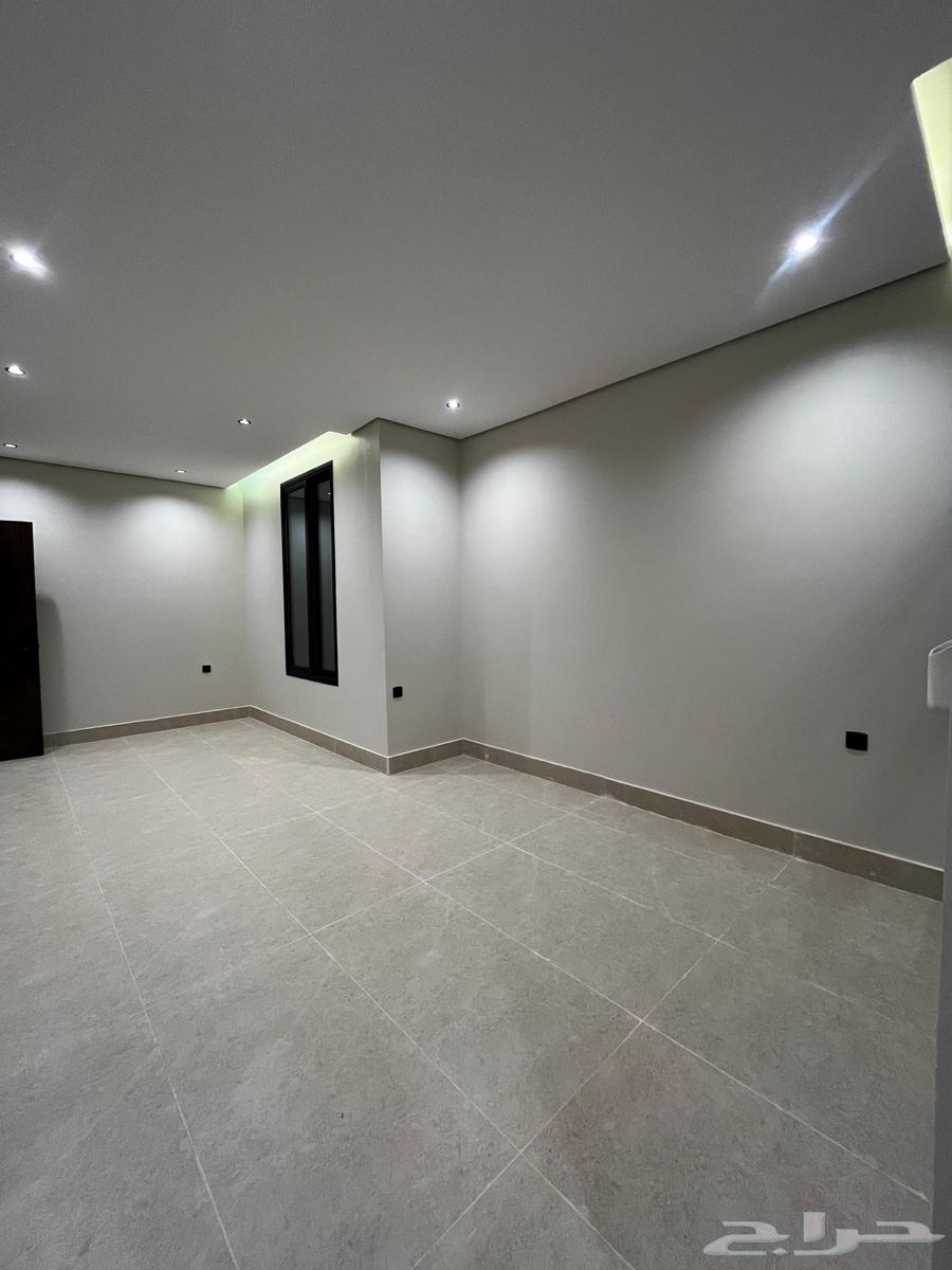 5 bedroom apartment in Al Hamra 2