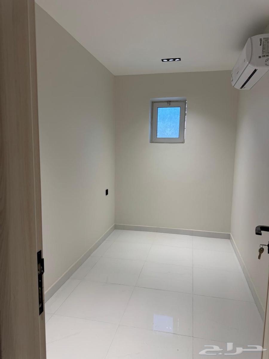 6 bedroom apartment in Al Hizam Al Thahabi, Eastern Province 8