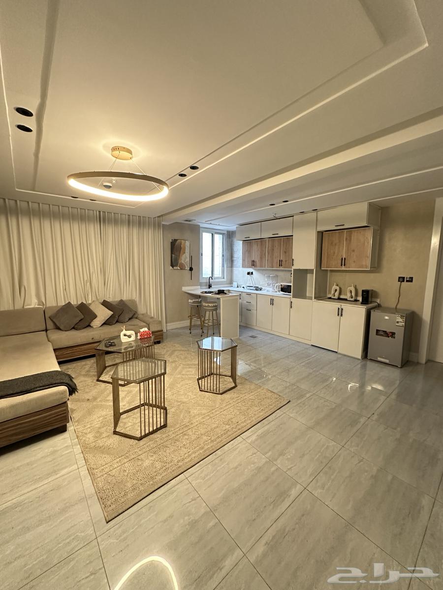 3 bedroom apartment in Al Hamra 11