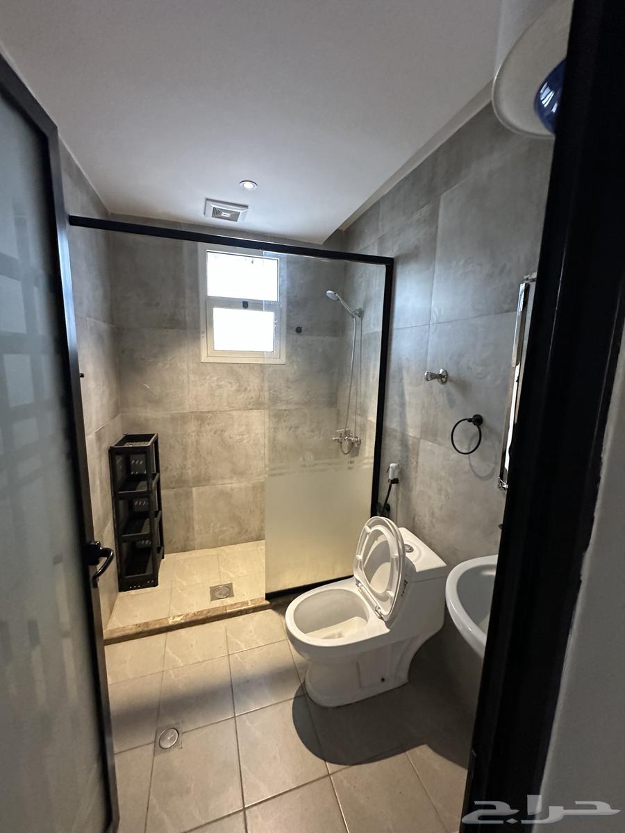 3 bedroom apartment in Al Hamra 13