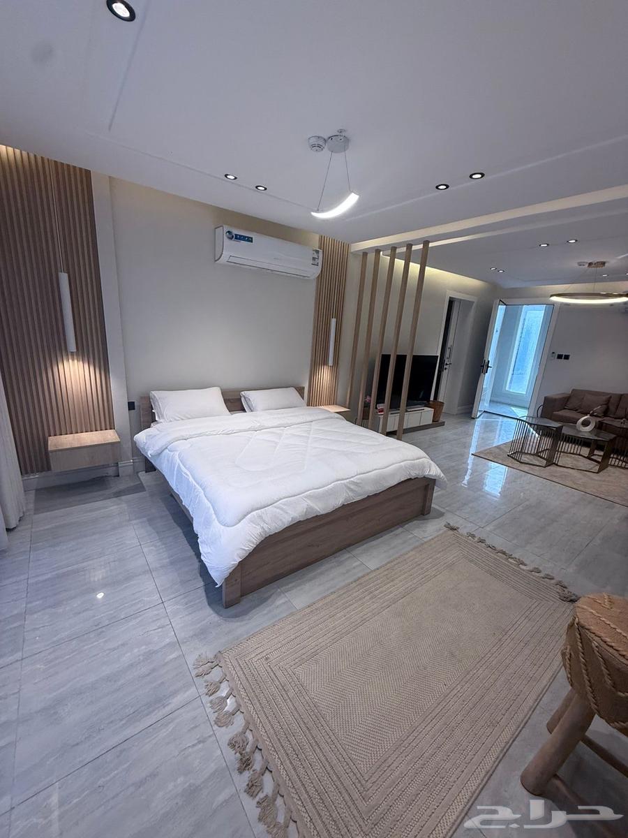 3 bedroom apartment in Al Hamra 7
