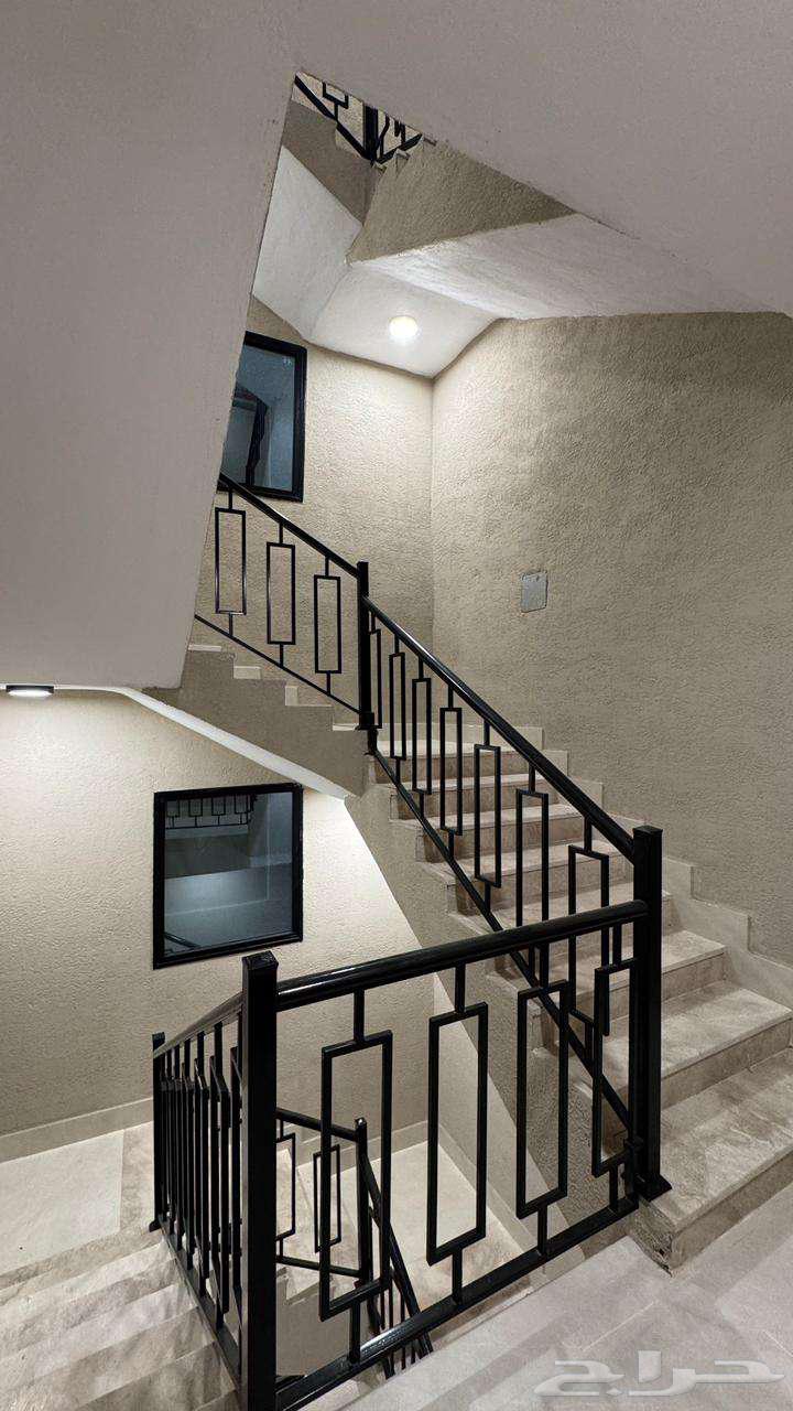 5 bedroom apartment in Ash Shulah 7
