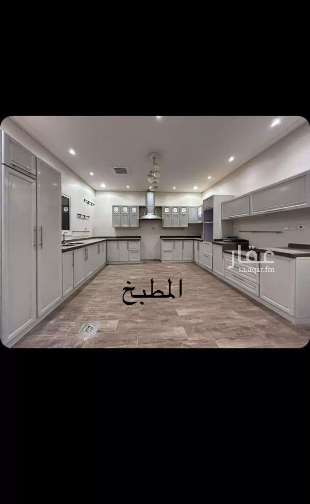 6 bedroom villa in Al Yasmin 6