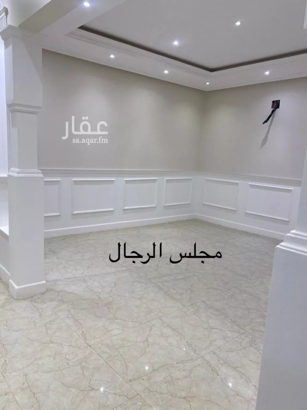 6 bedroom villa in Al Yasmin 9