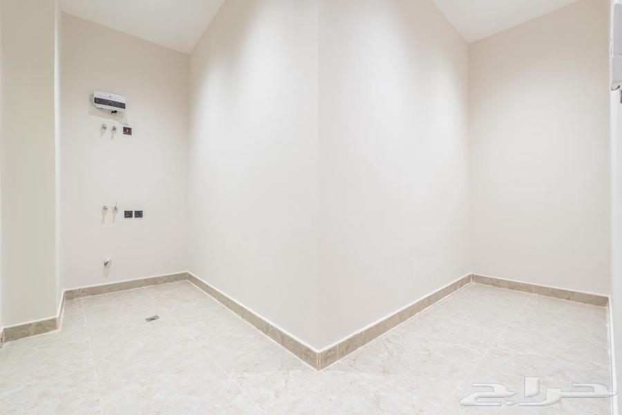 4 bedroom apartment in Al Basateen, Eastern Province 15