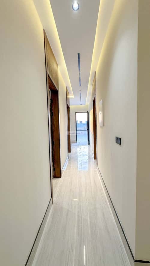 6 bedroom villa in Al Mahdiyyah 14