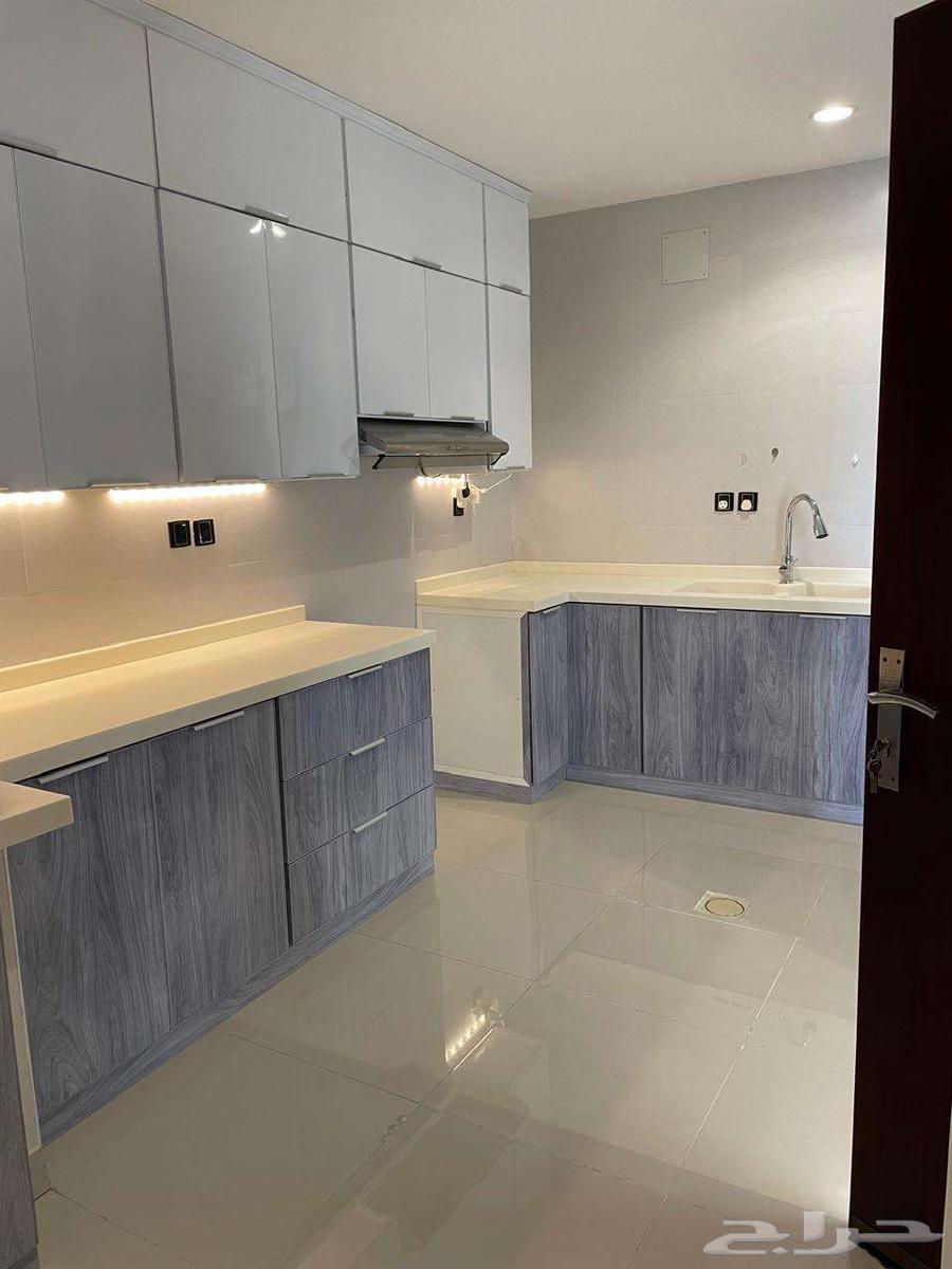 3 bedroom apartment in Al Hamra 9