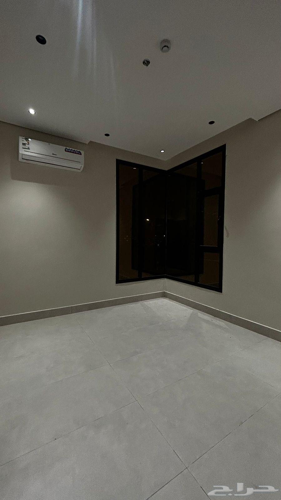 3 bedroom apartment in Al Hamra 4
