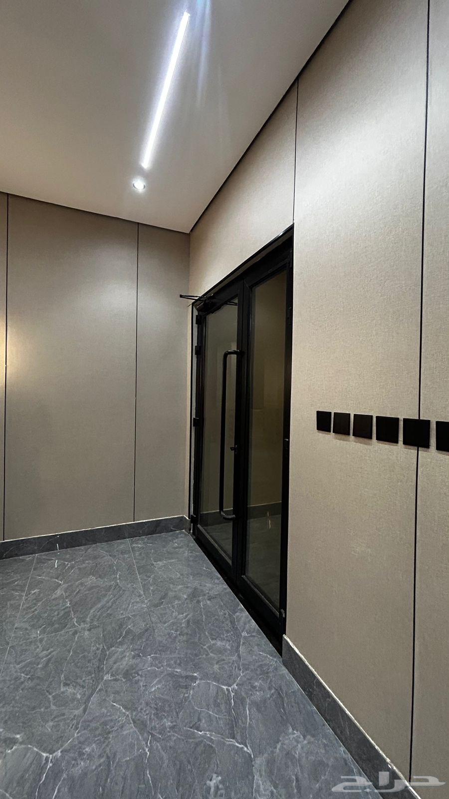 3 bedroom apartment in Al Hamra 5