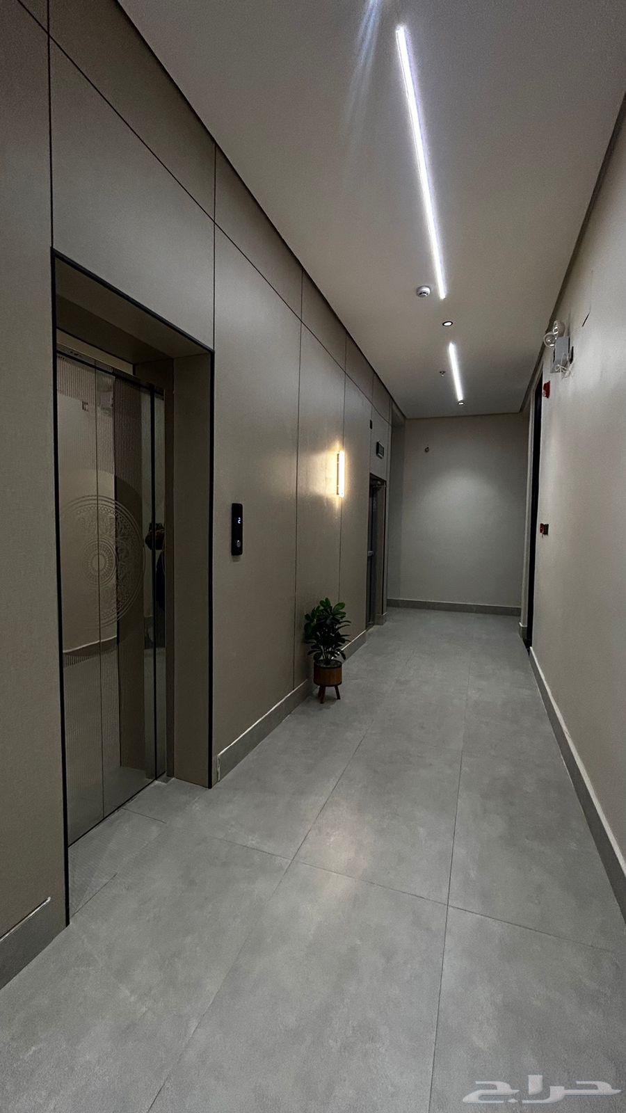 3 bedroom apartment in Al Hamra 6