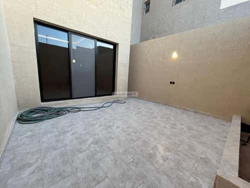 4 bedroom villa in Al Mahdiyyah 4