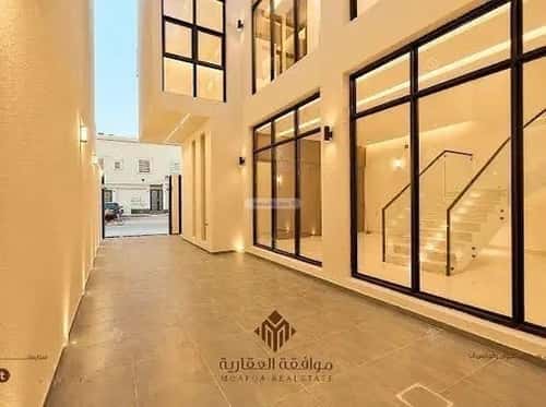 4 bedroom villa in Al Mahdiyyah 1