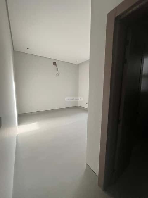 4 bedroom villa in Al Mahdiyyah 18