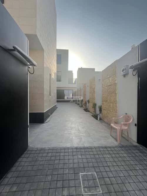 4 bedroom villa in Al Mahdiyyah 11