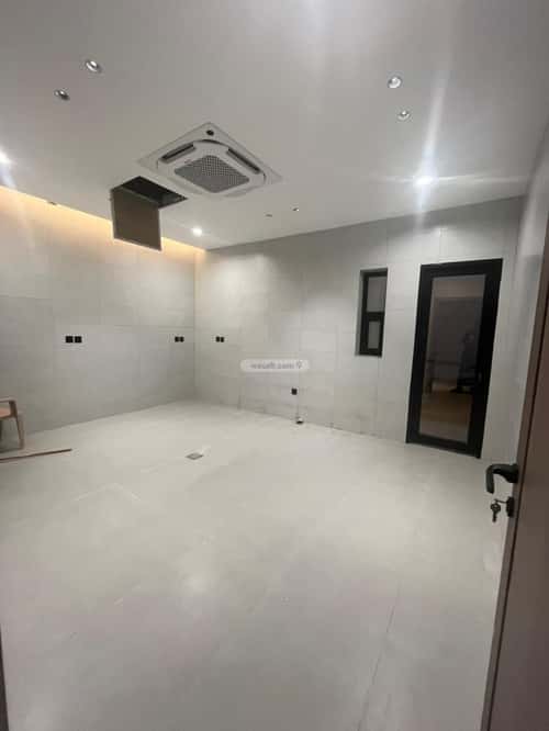 4 bedroom villa in Al Mahdiyyah 2