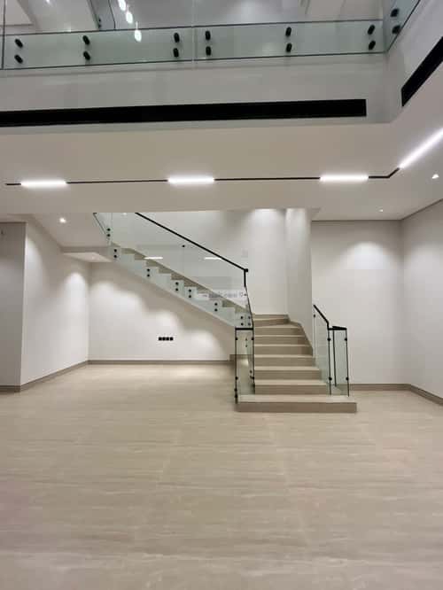 5 bedroom villa in Al Mahdiyyah 3