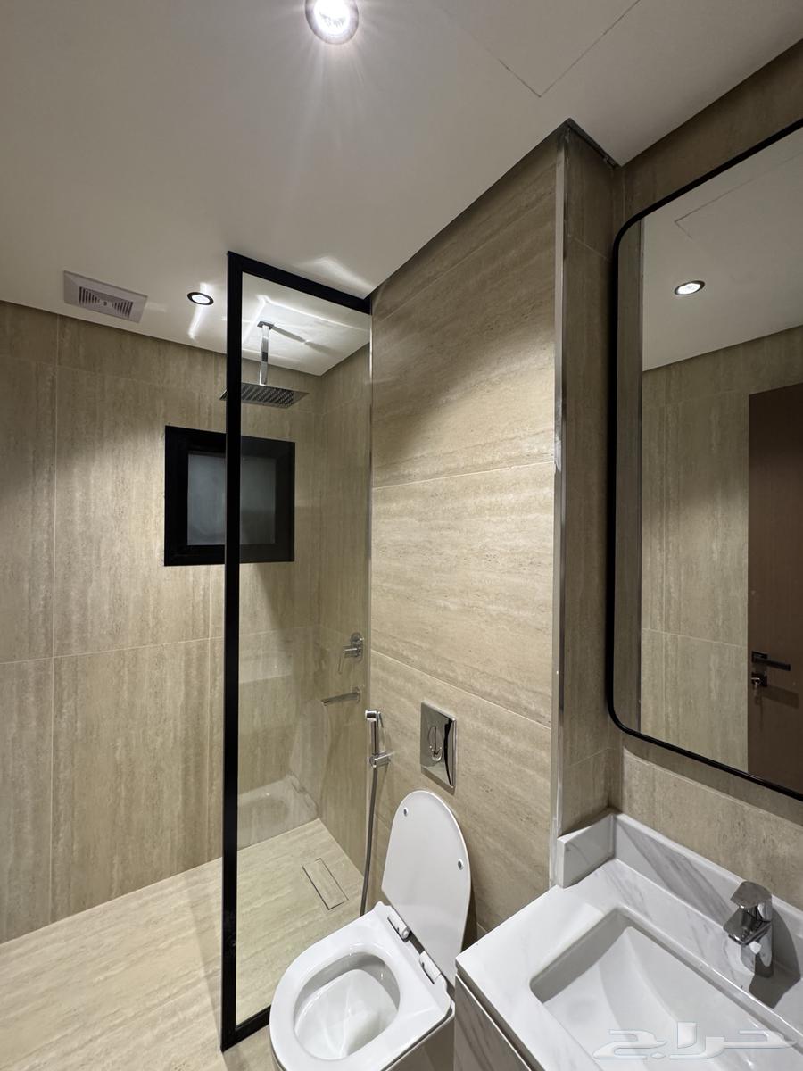 3 bedroom apartment in Al Khour 14