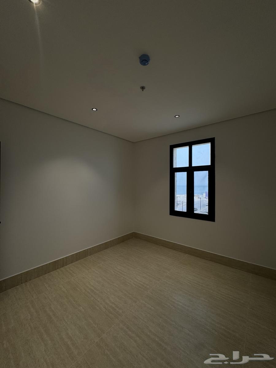3 bedroom apartment in Al Khour 15