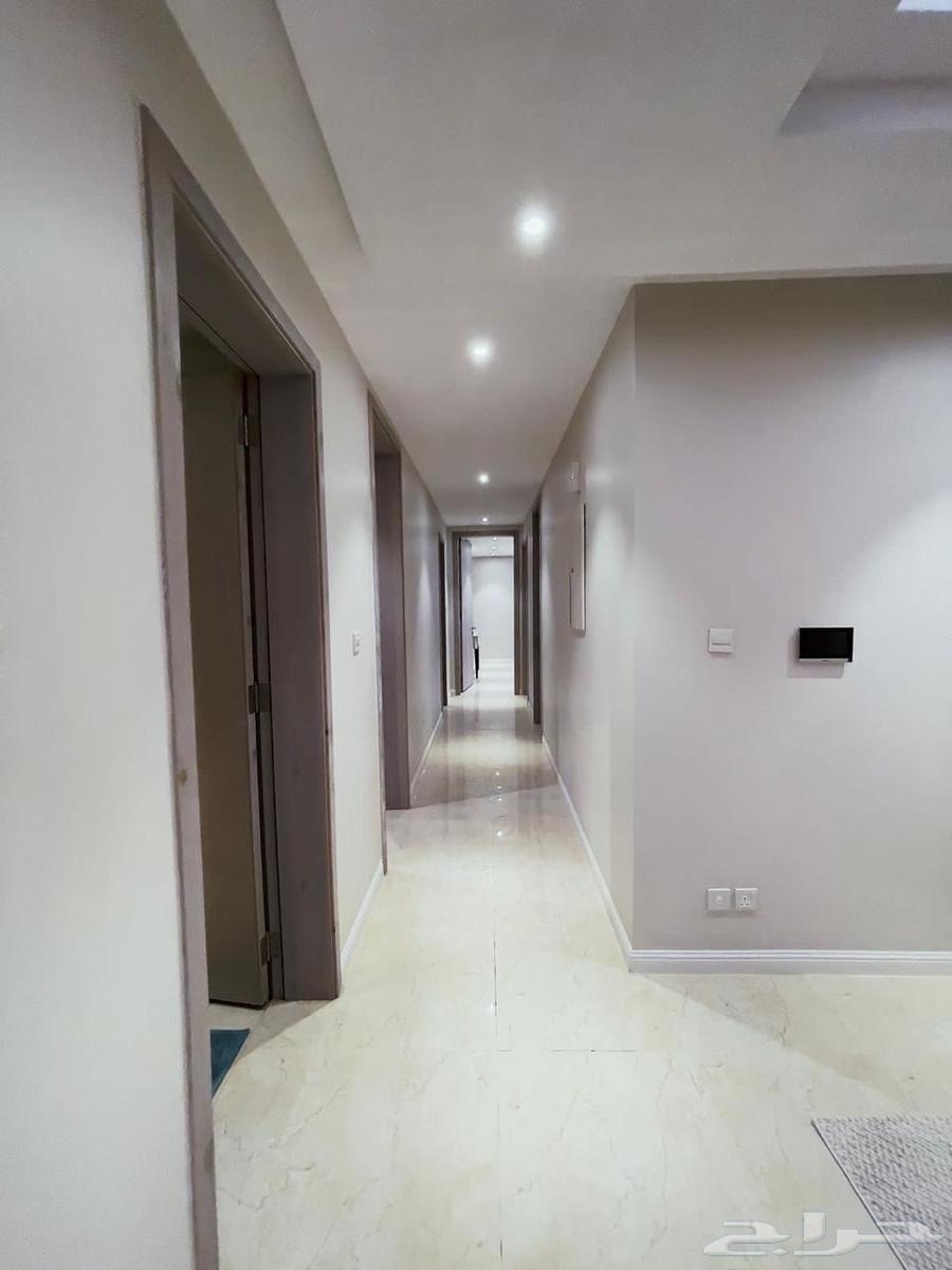3 bedroom apartment in Al Hamra 4